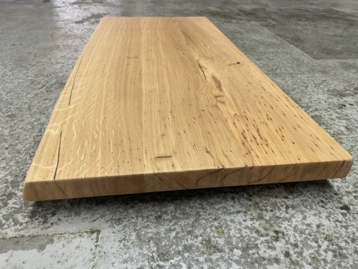 Waschtischplatte Eiche massiv Wurmstichig mit Baumkante 120x51x4 – Bild 2