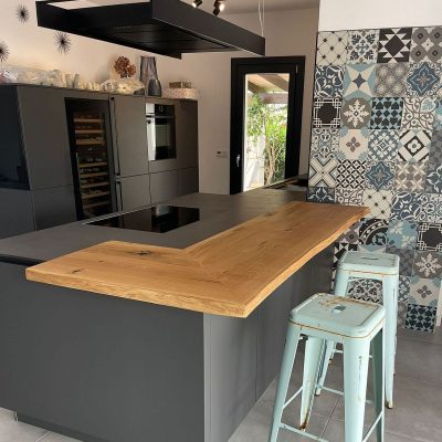 Küchenarbeitsplatte Thekenplatte Eiche massiv geölt Baumkante